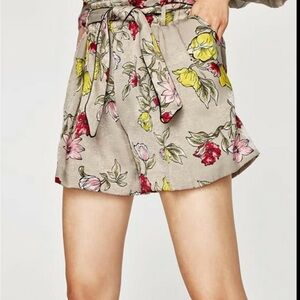 Zara Floral Paper Bag‎ Waist Satin Shorts Elastic Waist Tie Belt Small